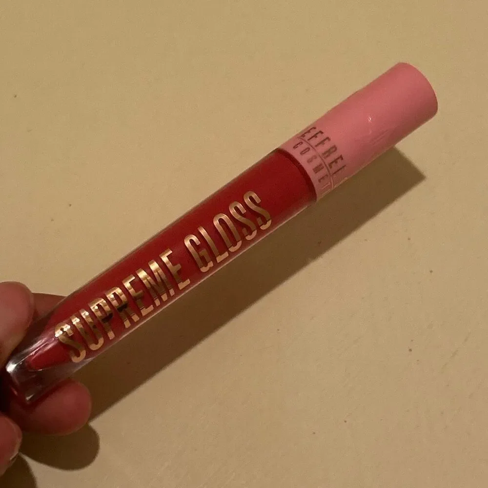 Jeffree Star Supreme Gloss Full Pigment Lip Gloss Blood Sugar Red NEW